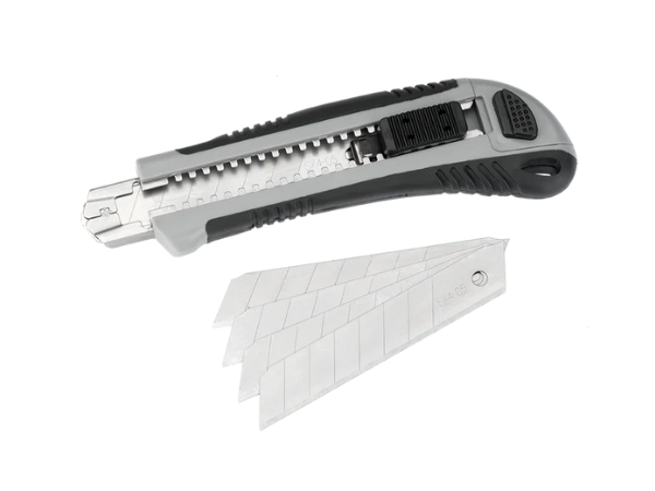 Cutter bi-matière de 18 mm pour la pose de plaques et les travaux de découpe