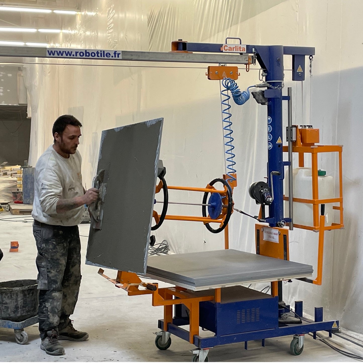 Machine pose de carrelages CARLITA - Location mensuelle